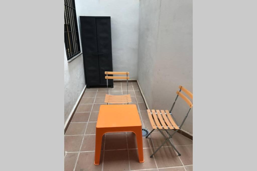 Appartement Bonito Apartamento Junto A Paseo De La Bomba à Grenade Extérieur photo